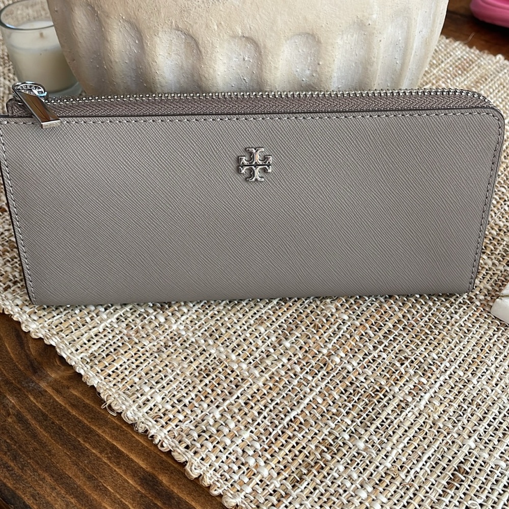 Tory Burch Wallet